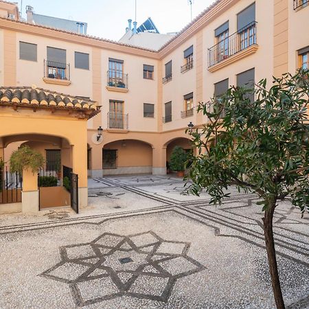Apartamento Adultos Centro Nueva De La Virgen 2 Free Parking Granada Exterior photo
