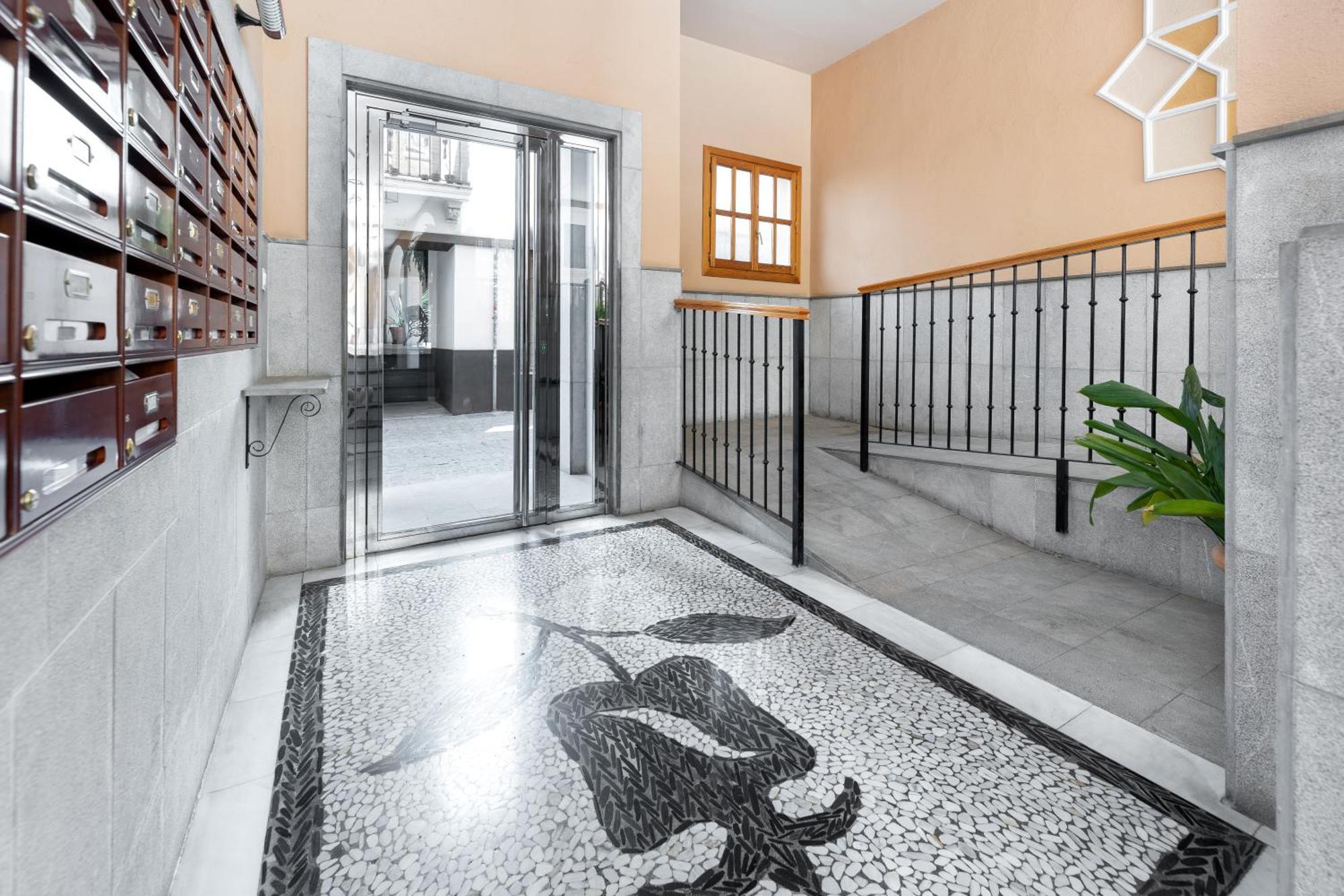 Apartamento Adultos Centro Nueva De La Virgen 2 Free Parking Granada Exterior photo